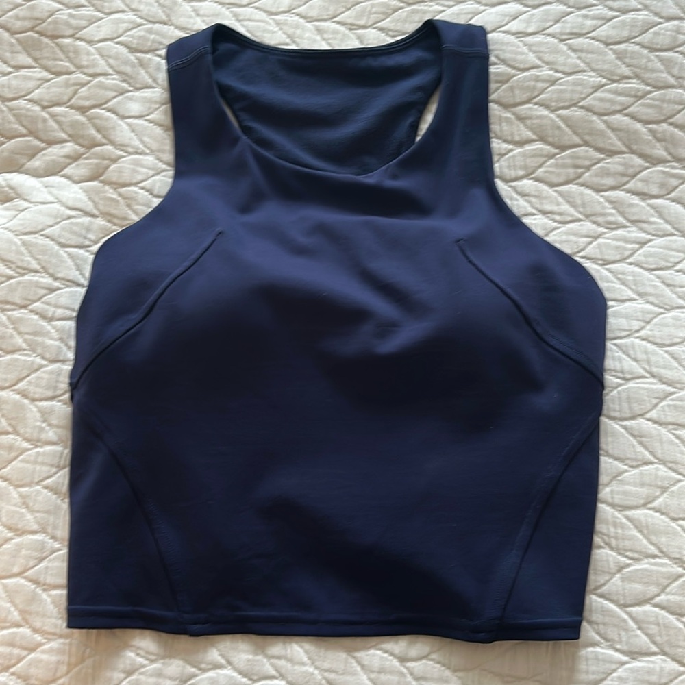 Size 6 Lululemon Wunder Train Top